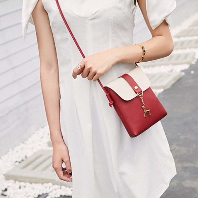 New Deer Pendant Bag Women's S - Women'S Bags New Look review and price